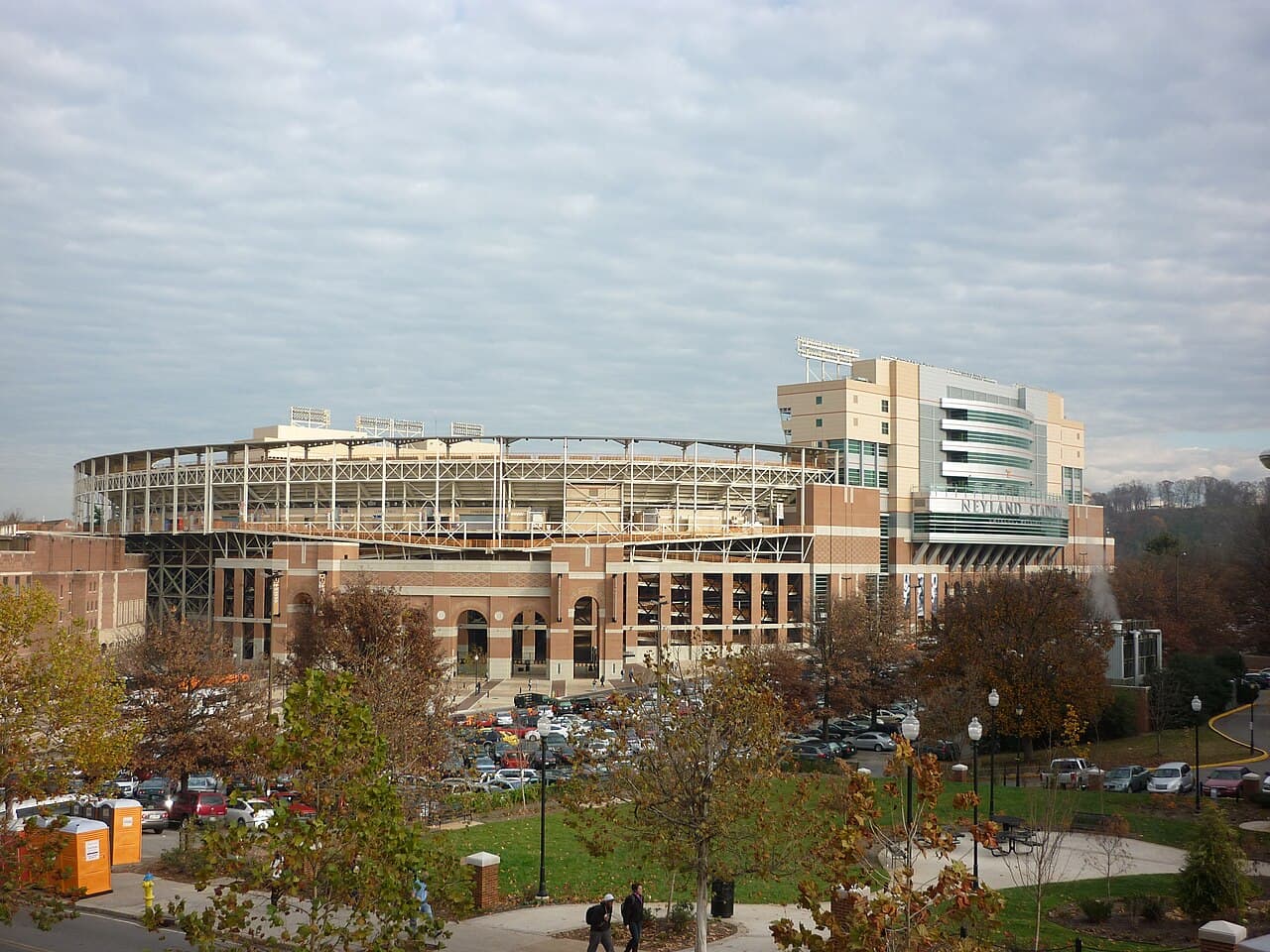 Neyland Stadium (UT)